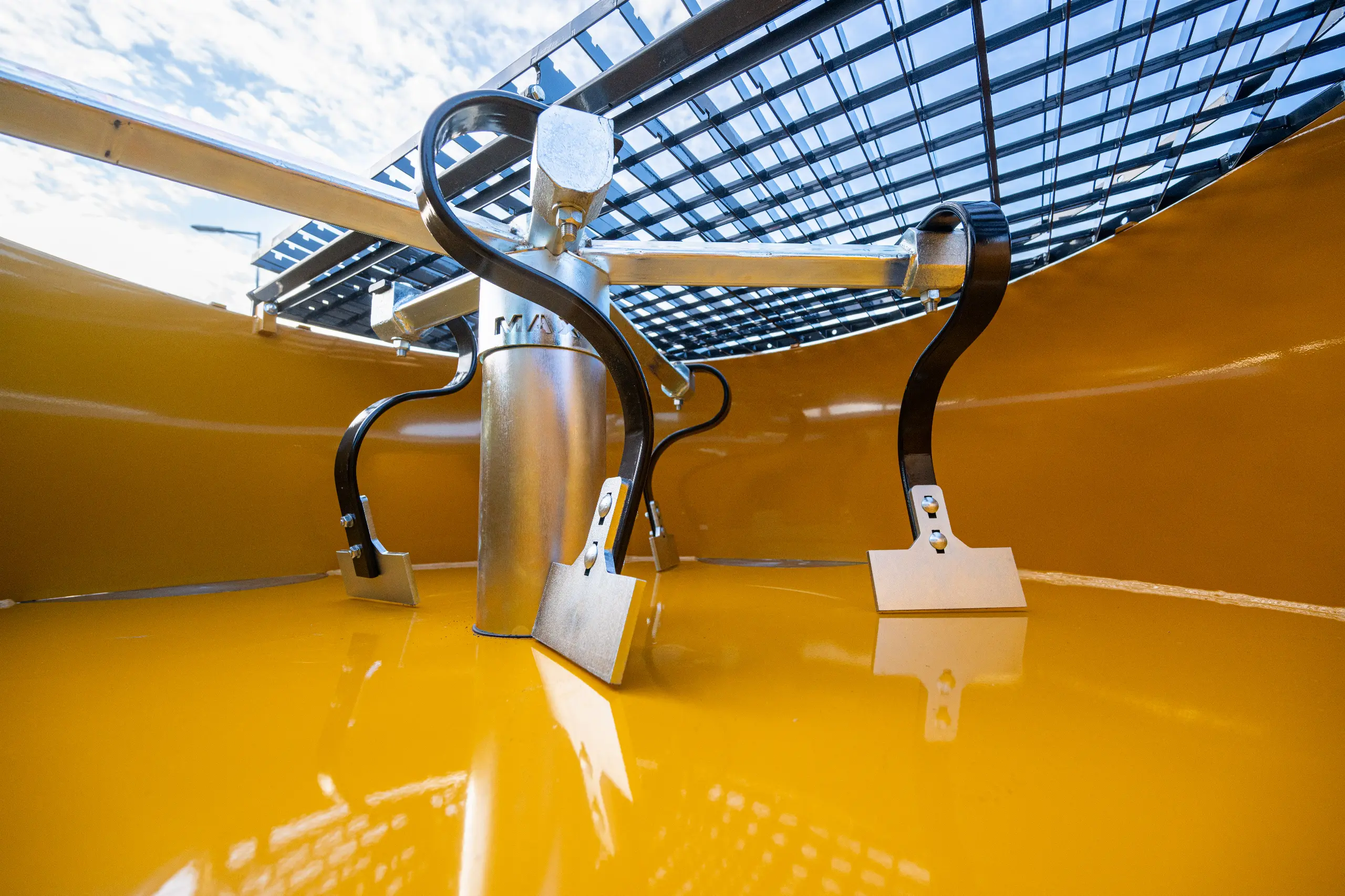 Mammut Concrete Mixer